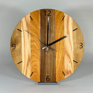 Wanduhr aus Nuss, Kirsche & Eiche