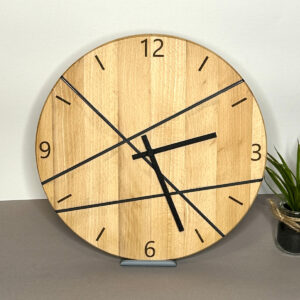 Wanduhr aus Buche & Epoxidstreifen