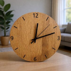 Wanduhr aus Eiche
